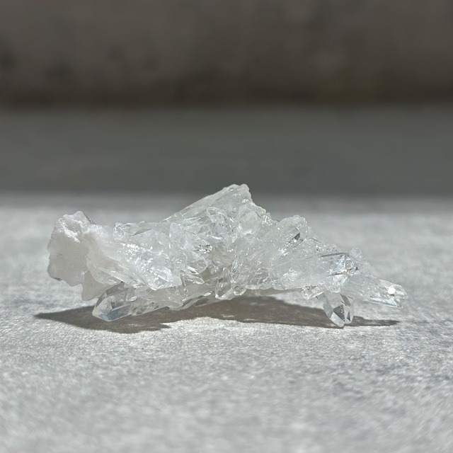 ゼッカ産水晶クリアクォーツ クラスター32◇ Clear Quartz From Zeca de Souza ◇天然石・鉱物・パワーストーン