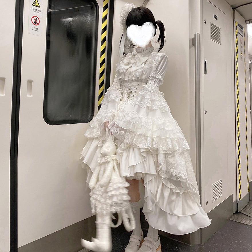 ゴスロリドレス3点セット 7baf269b7cc55b4e3c4e78f9d94aca