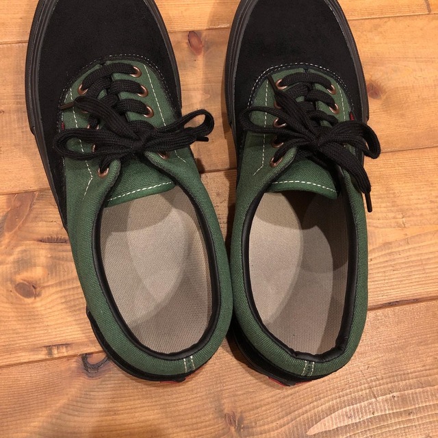 "US VANS" ERA PRO Knot Co. Ltd.