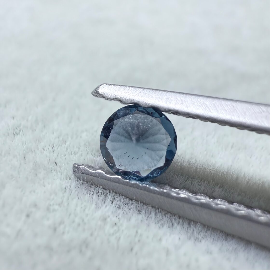 インディゴブルーな】サファイア 0.195ct | PAY ID