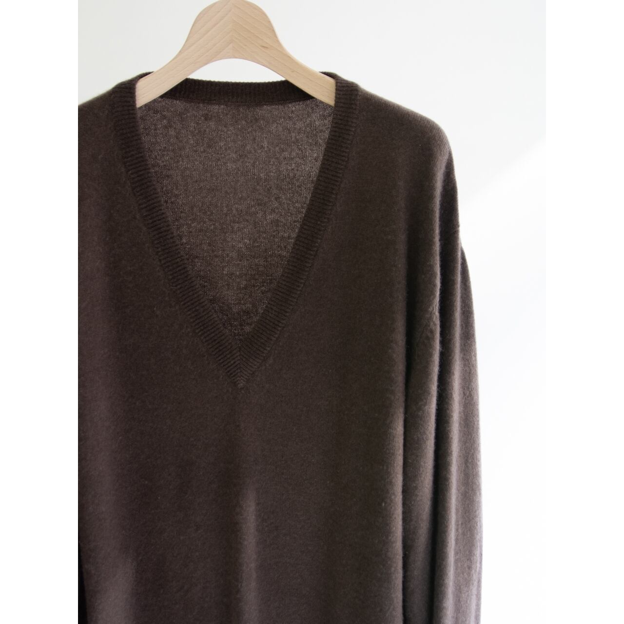 【Unknown Brand】Hand Made in Nepal 100% Cashmere V-neck Sweater（ネパール製 カシミアVネックニット セーター）