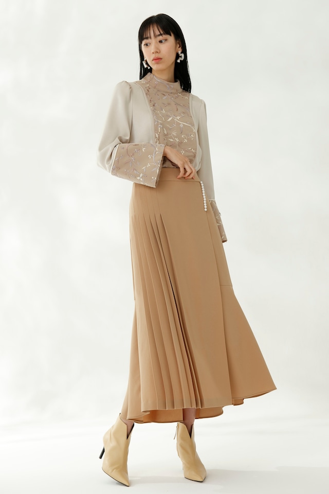 Pearl Pleat Asymmetry Skirt　BEIGE