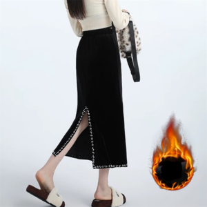 【送料無料】冬 ロングスカート アンクル丈 マキシ丈 フレア Aライン ハイウエスト スリット 伸縮性 ウエストゴム 厚手 ベロア 装飾 ビジュー パール かわいい 大人可愛い きれいめ シンプル カジュアル 大人 上品 おしゃれ お洒落 こなれ感 コンサバ系 ラフ 抜け感 レディライク フェミニン 無地 冬 誕生日会 10代 20代 30代 40代 レディース 女性用 ママ服 デート お出かけ お呼ばれ 休日 アウトドア お茶会 女子会 授業参観 着回し 普段使い ファッション コーデ スタイル