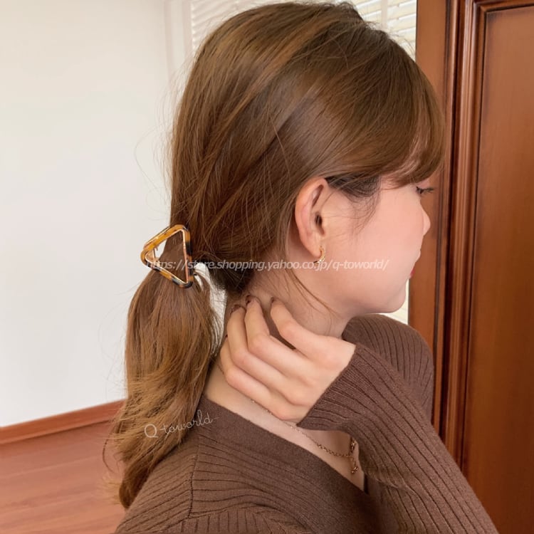 バンスクリップ 三角 トライアングル べっ甲風 べっこう風 ヘアクリップ レディース シンプル 大きめ シンプル ブランド ヘアアクセサリー 大人 Q Toworld キュートワールド 子供服 バンスクリップ 三角 トライアングル べっ甲風 べっこう風 ヘアクリップ レディース シンプル 大きめ シンプル ブランド ヘアアクセサリー 大人 Q Toworld キュートワールド 子供服