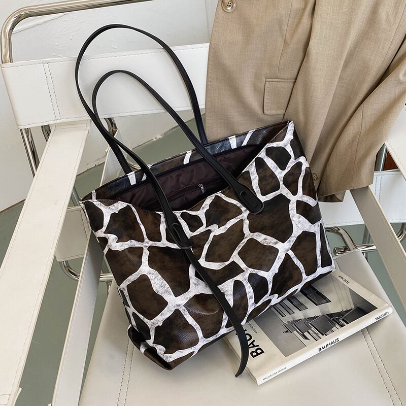 レトロなユーズド加工大容量バッグレディースバッグ2020新しい流行のファッションオールマッチショルダーバッグネットレッドポータブルトートバッグ 手作りハンドバック53926411274