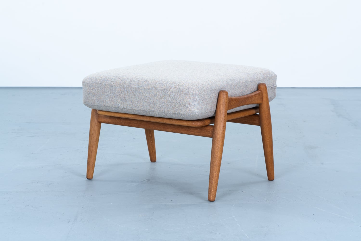 Hans.J.Wegner GE240 Ottoman set ウェグナー Hans J Wegner | GE240 easy chair & GE240S ottoman set | kaikki