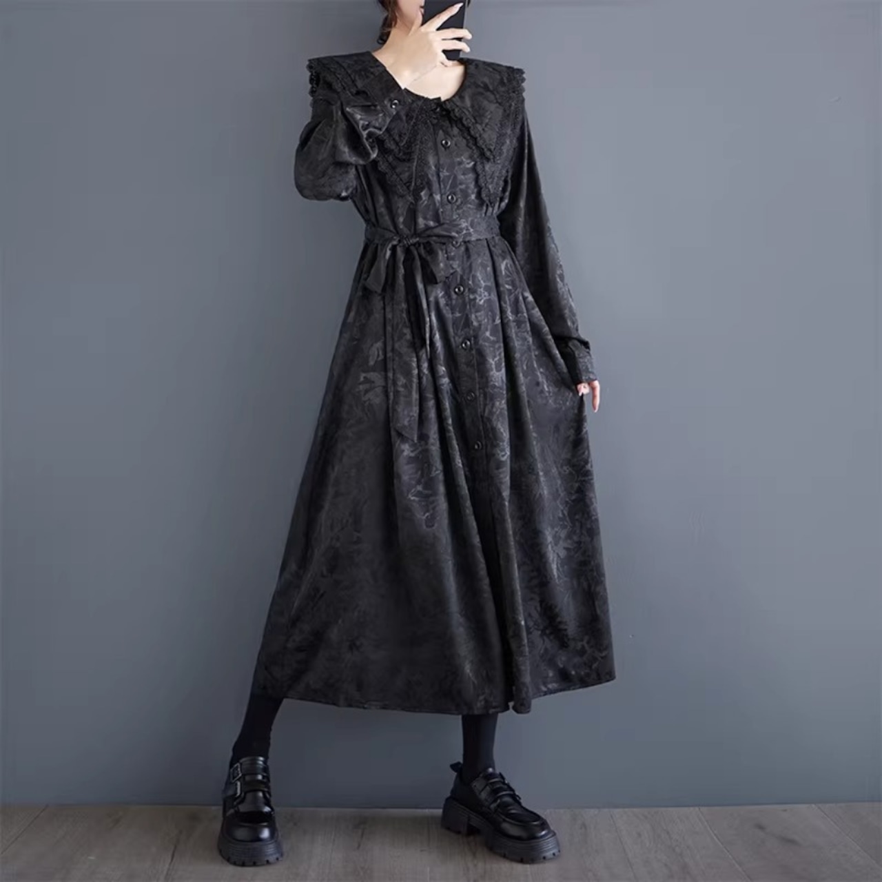 Dark Aesthetic Heavy Jacquard Fashion Dress with Double-Layer Collar (ME215)