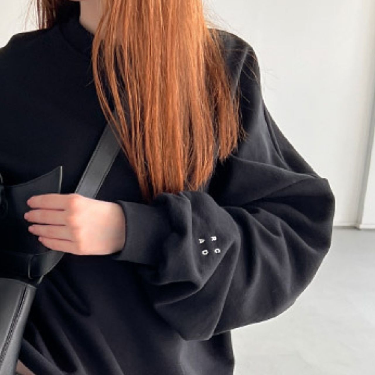 袖ロゴ裾ロールアップスウェット　LT0040051