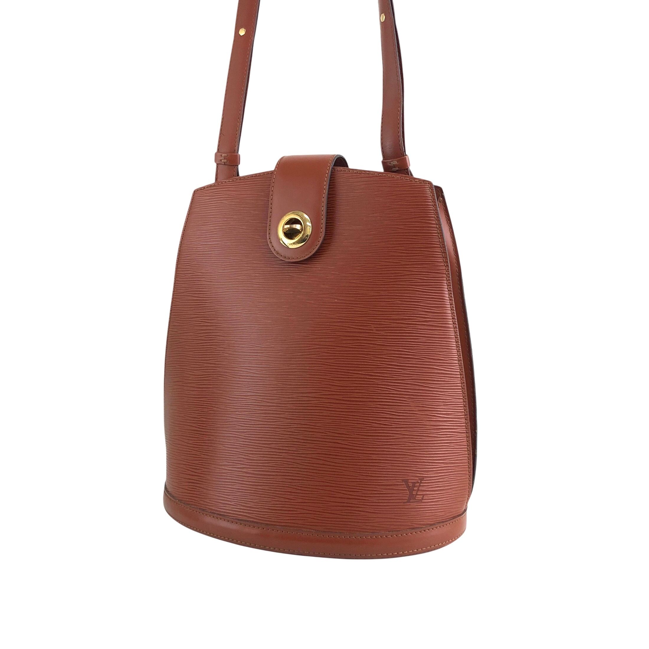 LOUIS VUITTON ルイヴィトン エピ ショルダーバッグ ブラウン ターン
