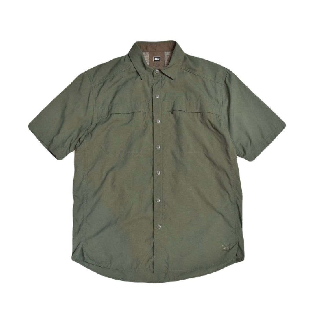 USED REI S/S Nylon shirt -Medium 03058