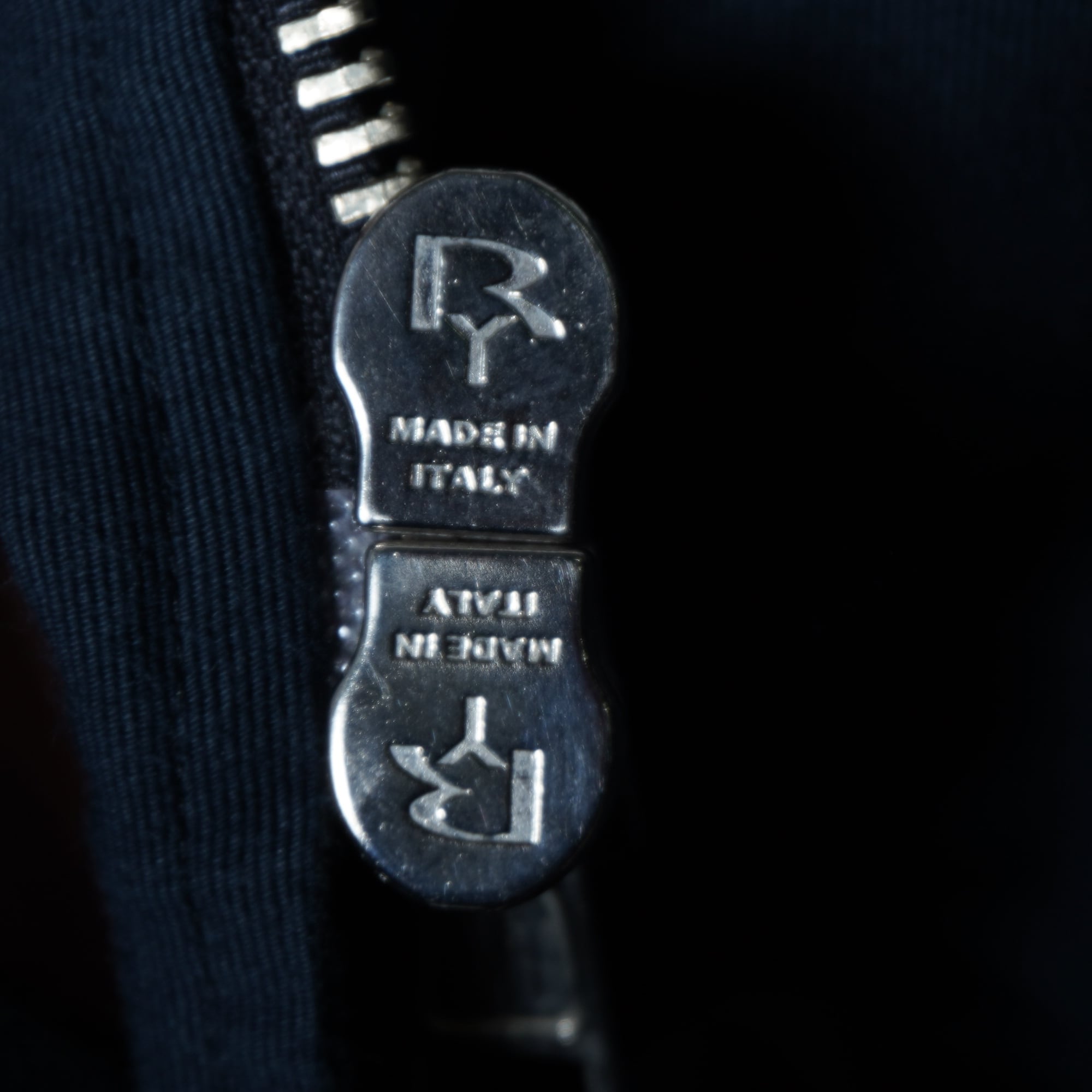 ANN DEMEULEMEESTER】アン ドゥムルメステール ”本人期