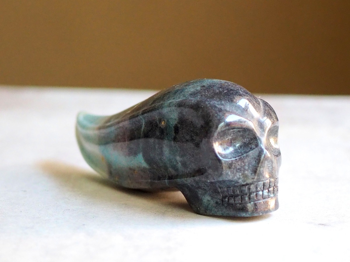 レアンドロ ソウザ作 トロレアイトスタートラベラー M de grace