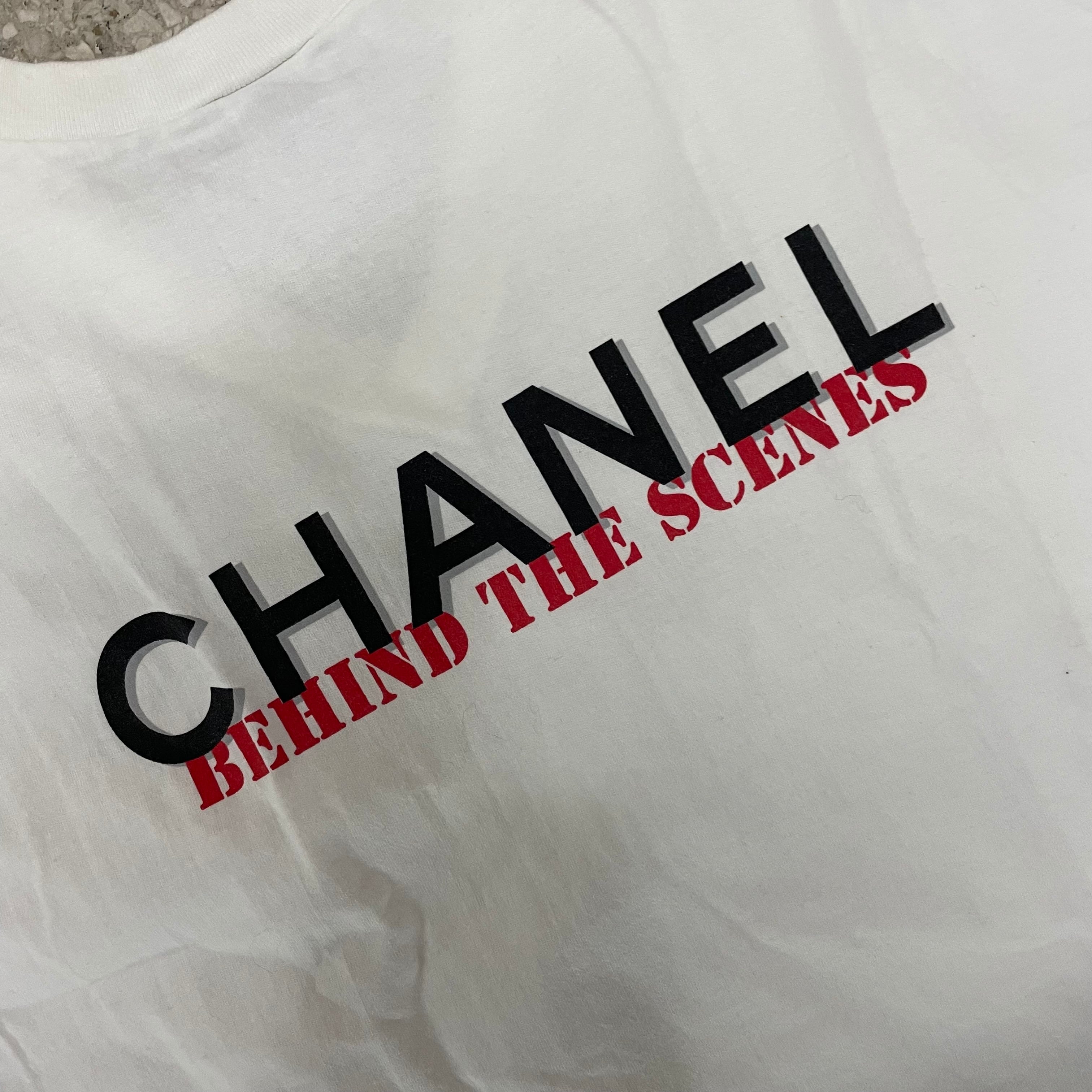 定価約17万 CHANEL Tシャツ シャツ - シルク、ブラック & マルチカラー — ファッション | CHANEL