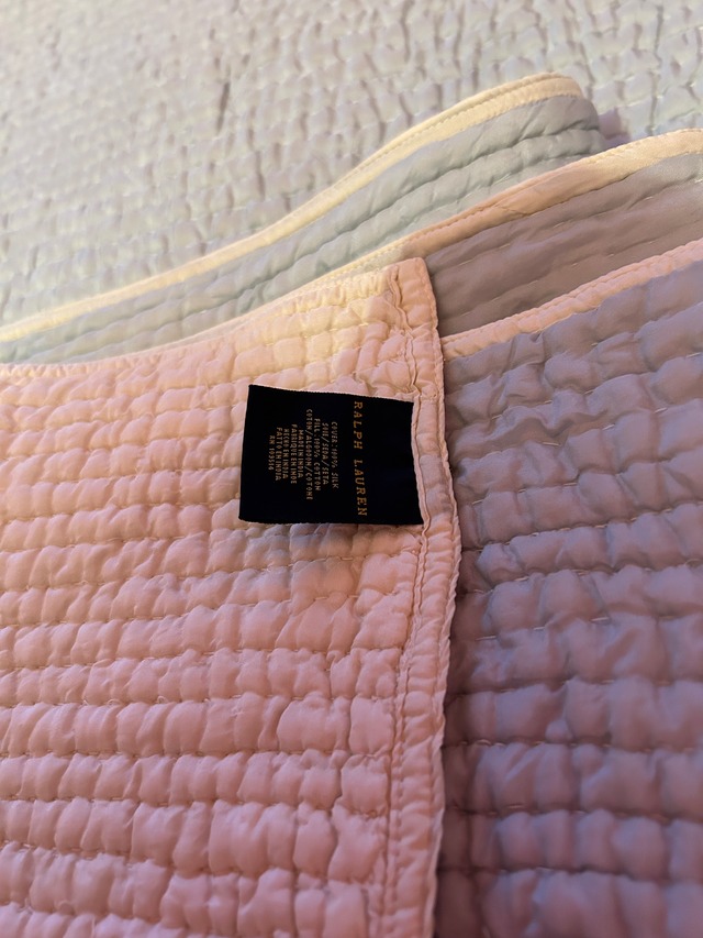 ティファニーブルーカラーのキルトベッドカバー（Ｂ）