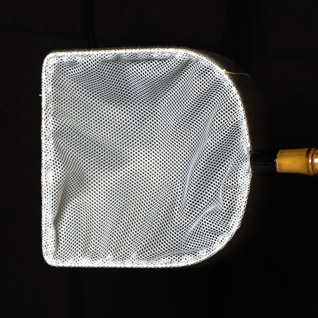 手作り選別網　メダカ用（中サイズ）　太目タイプ