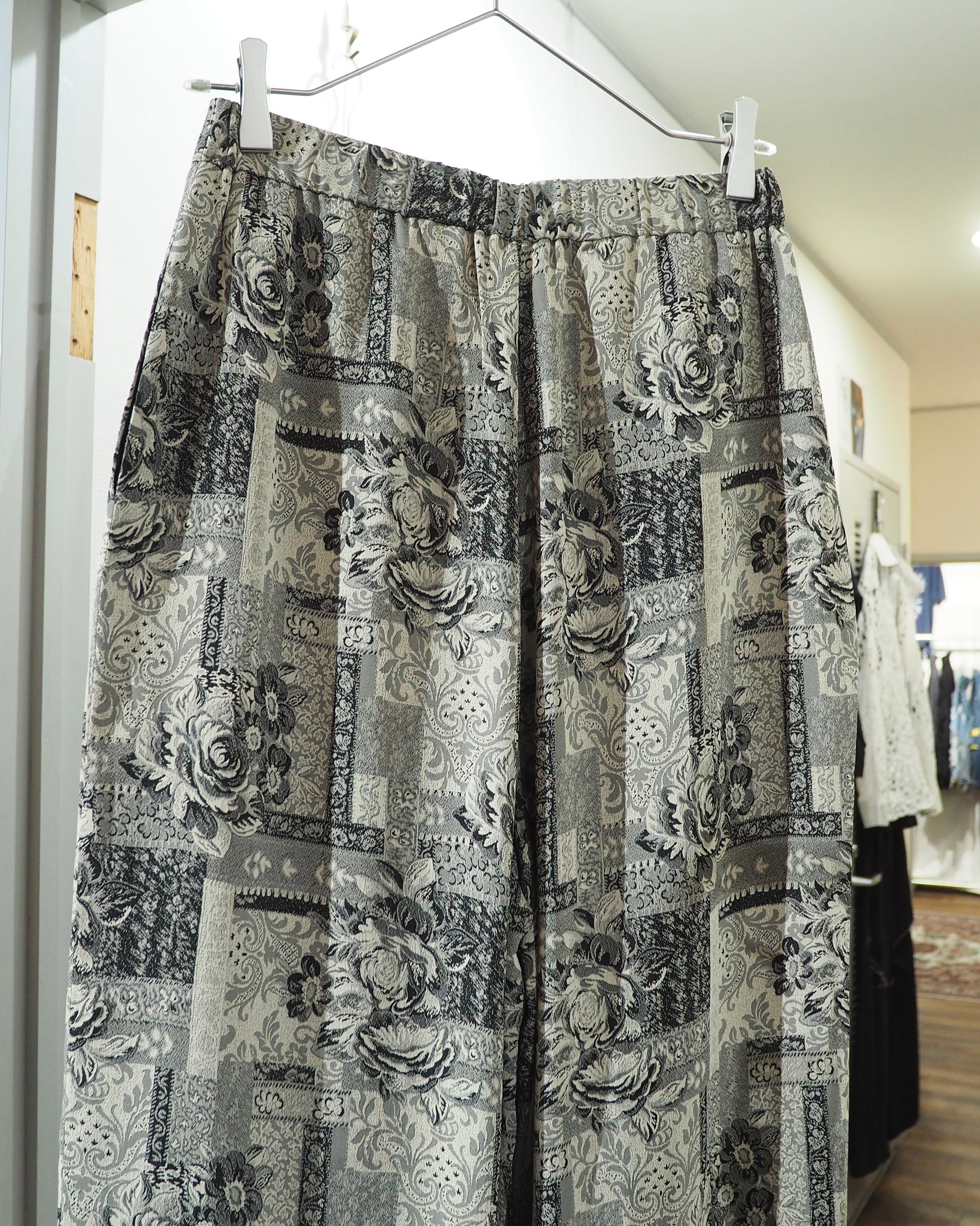 Beautiful Flower × Baroque All Over Pattern Vintage Wide Easy Pants