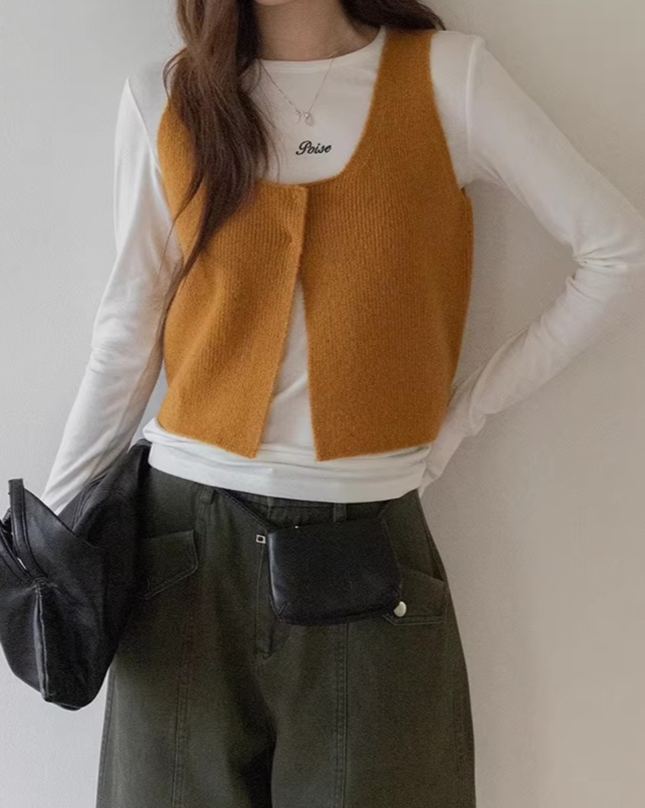 Button Front Cropped Sleeveless Vest   L0032