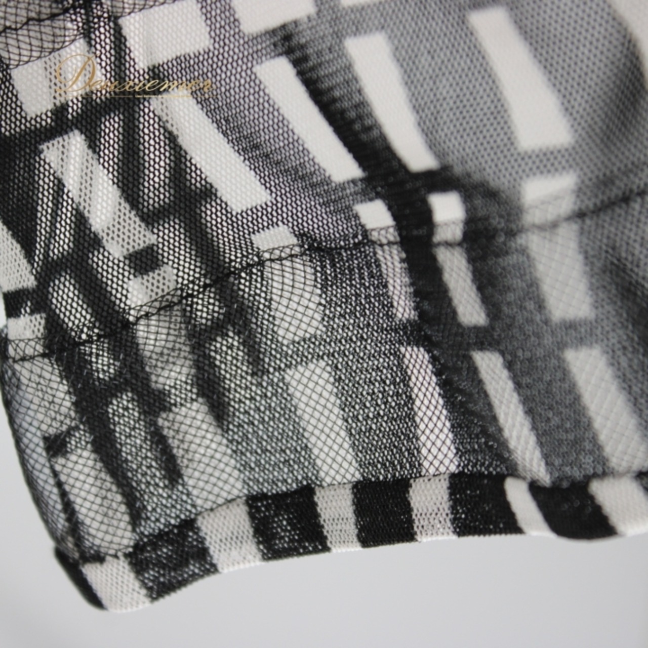 社交ダンス 衣装 スタンダード 上下セット ツーピース レッスンウェア パーティ衣装 白 ICHIOKU イチオク 黒 ブラック系 ホワイト系 レース 社交ダンス スカート トップス 伸縮性 ポリエステル ウエストゴム ホースヘア ボリューム 動き レディース スタイリッシュ おしゃれ フォーマル ダンスシューズ コーディネート トレーニング ステージパフォーマンス スポーツウェア 上下セットアップ セットアップ