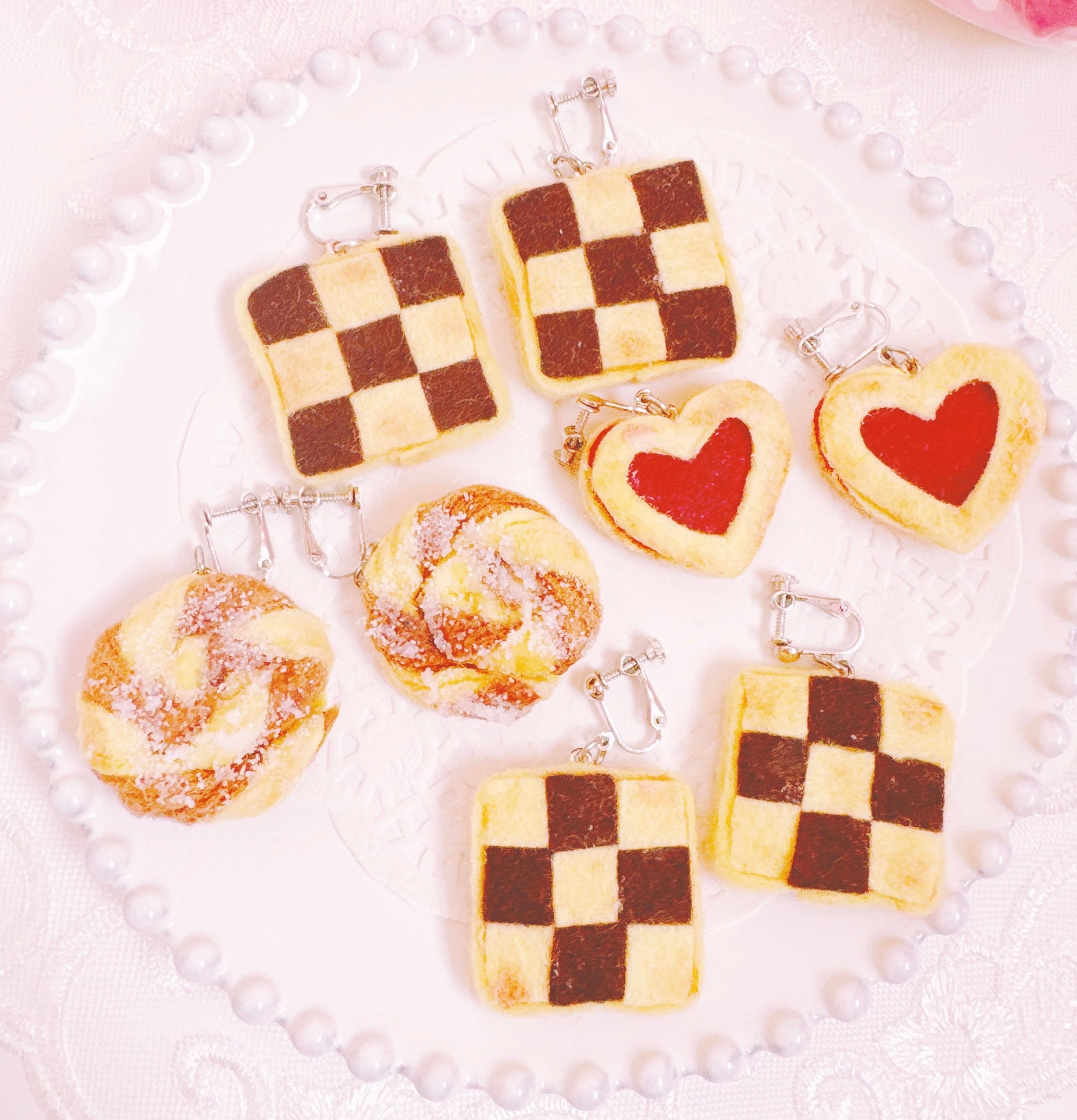 受注販売】フェルトクッキーイヤリング | cafecookies