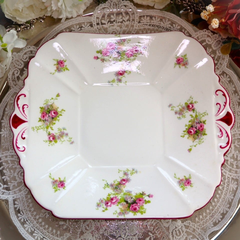 英国パラゴン　コバルト＆ゴールドローズ　BBプレート大皿　F7 英国 豪華 パラゴン コバルト＆ゴールド ローズ BBプレート 大皿