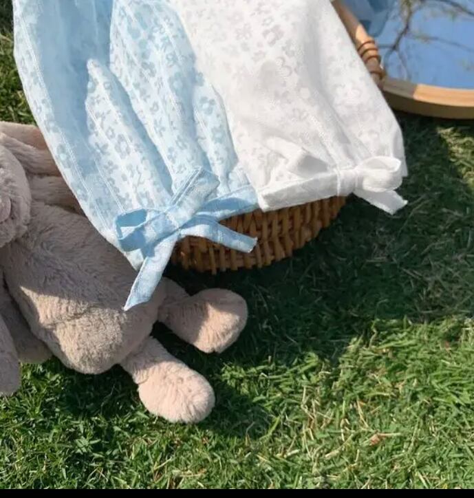 サマーフリルパーカー••••••••••海外子供服　プチプラ　日焼け　キッズ　ナチュラル　透け感　春　夏