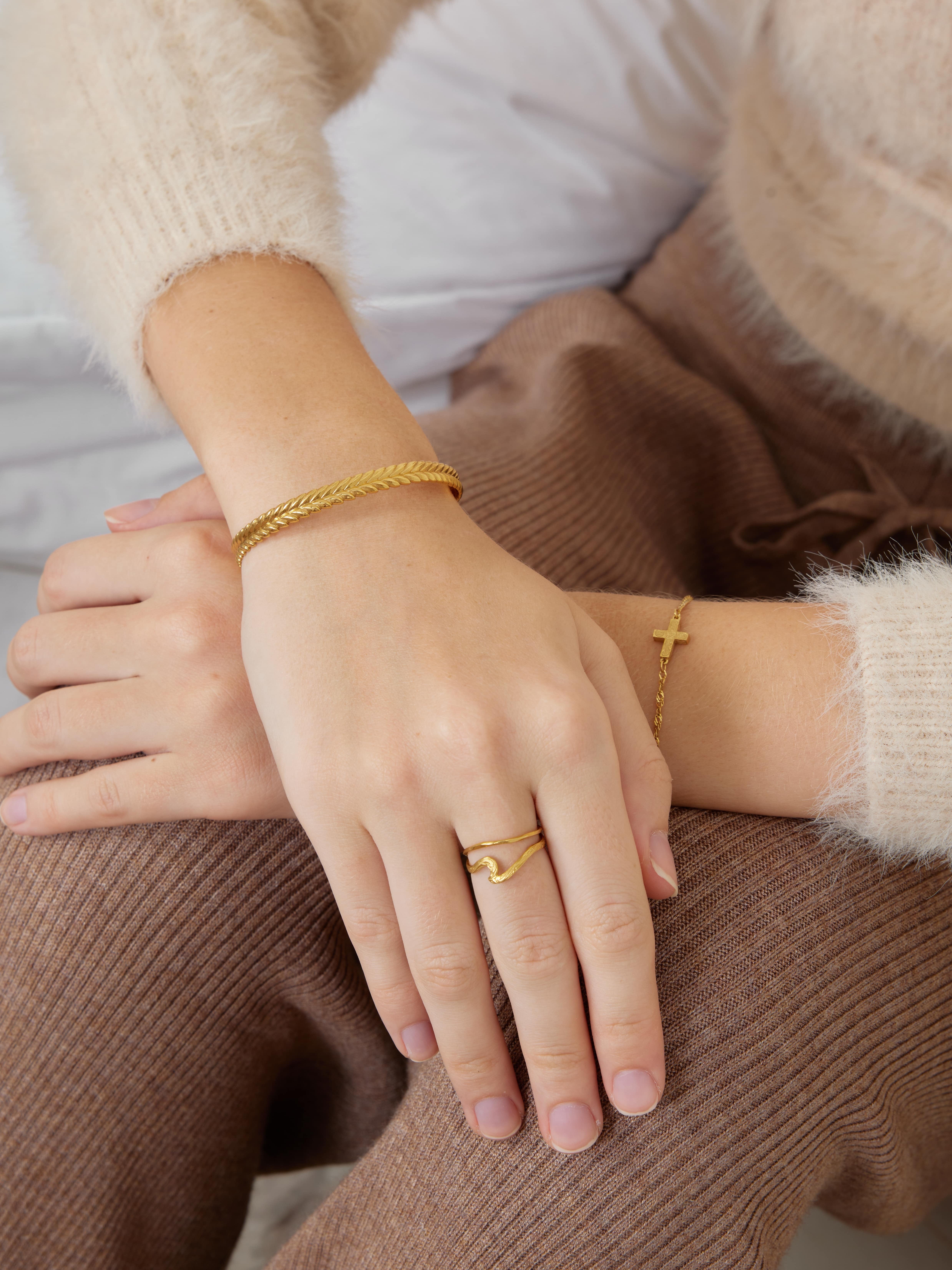 316L hawaiian maile bangle #b03 | rani