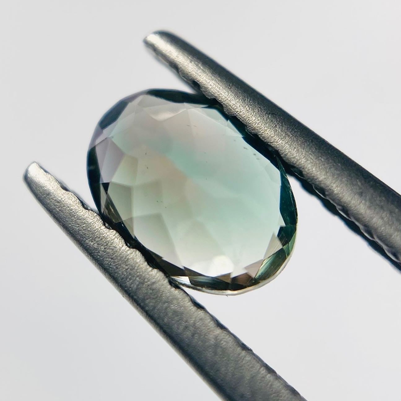 希少グリーンのオレゴンサンストーン6