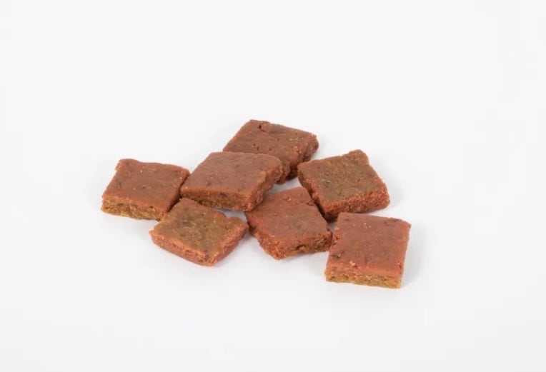 【THE DAYS】四角いボーロ ヴィーガンドッグトリーツ オートミール&かぼちゃ かぼちゃ