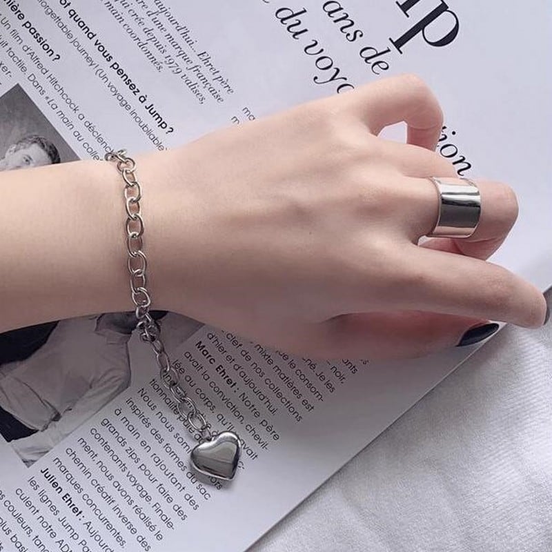 Wide free ring A1232 | Lucy's Select