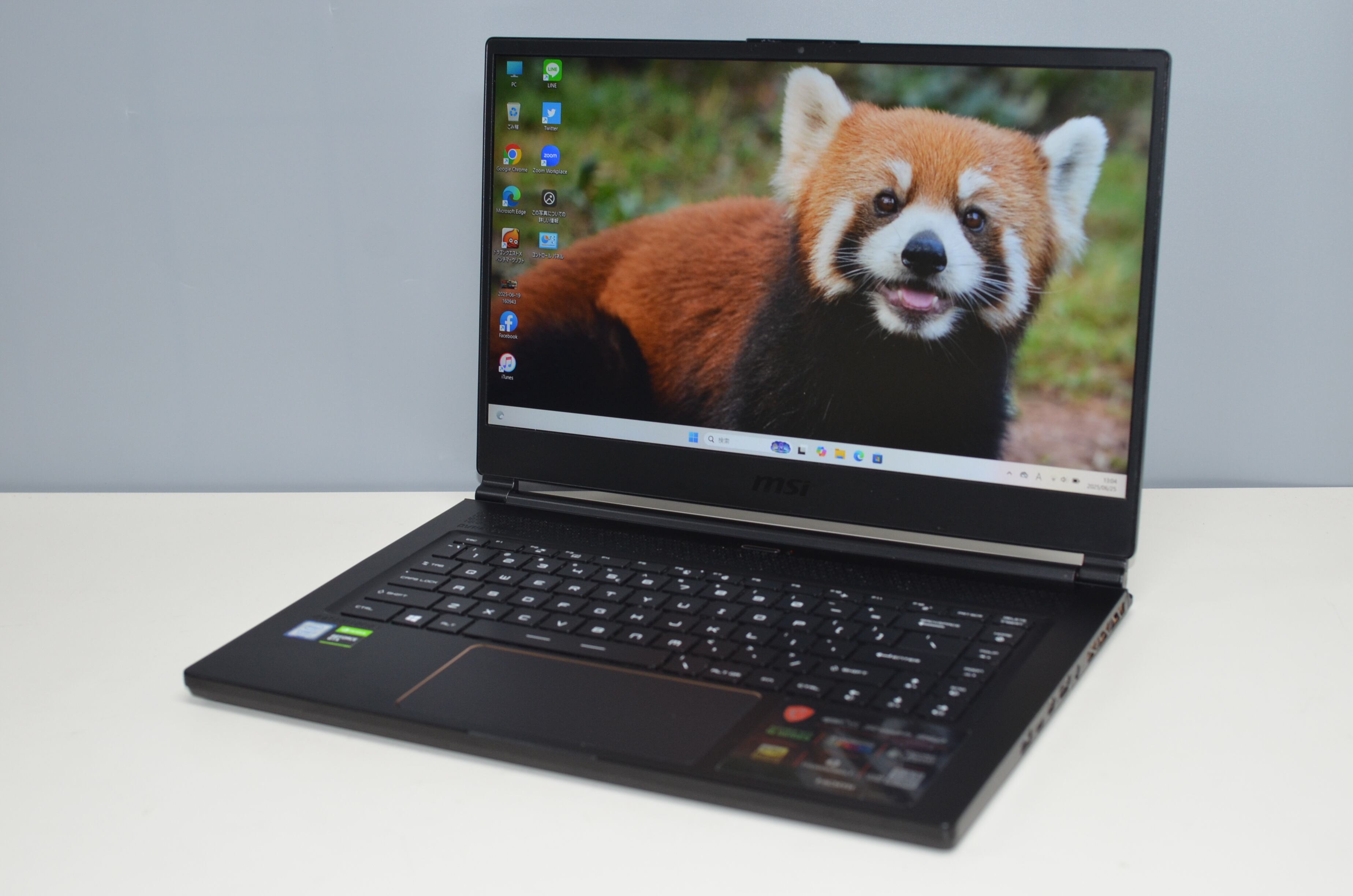 日本製 中古軽量ノートPC Panasonic CF-S10EYPDR Windows11+office