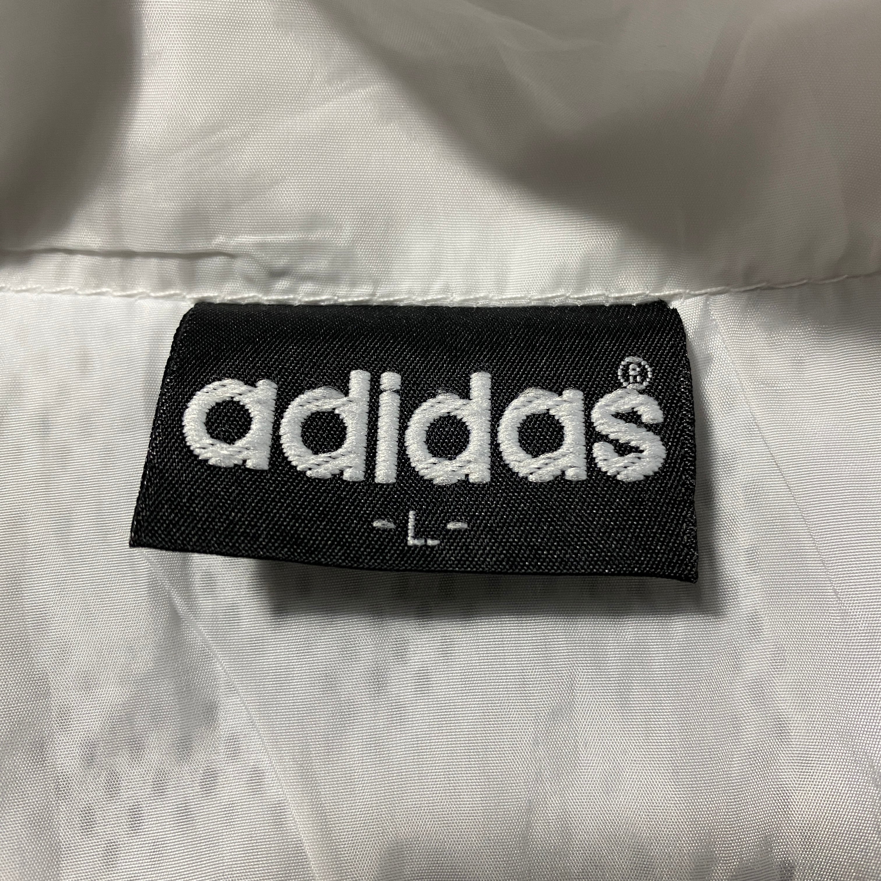 90's adidas アディダス トレフォイル 刺繍ワンポイント バックロゴ