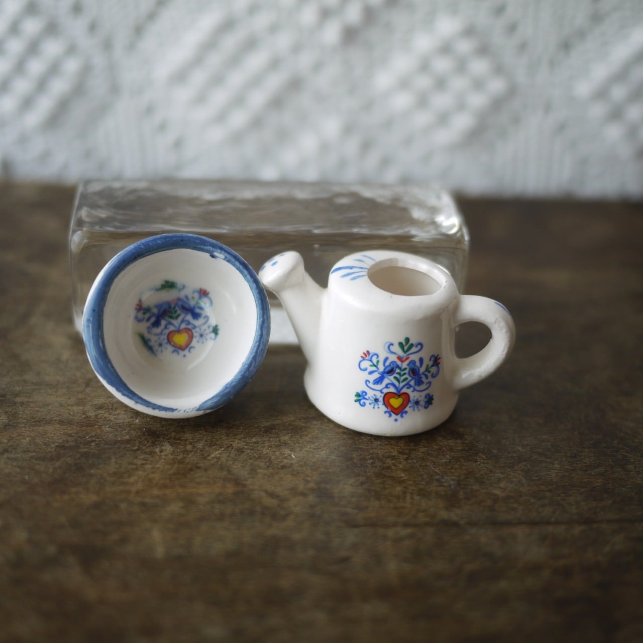 ジョウロとボウル ドールハウス ドイツ