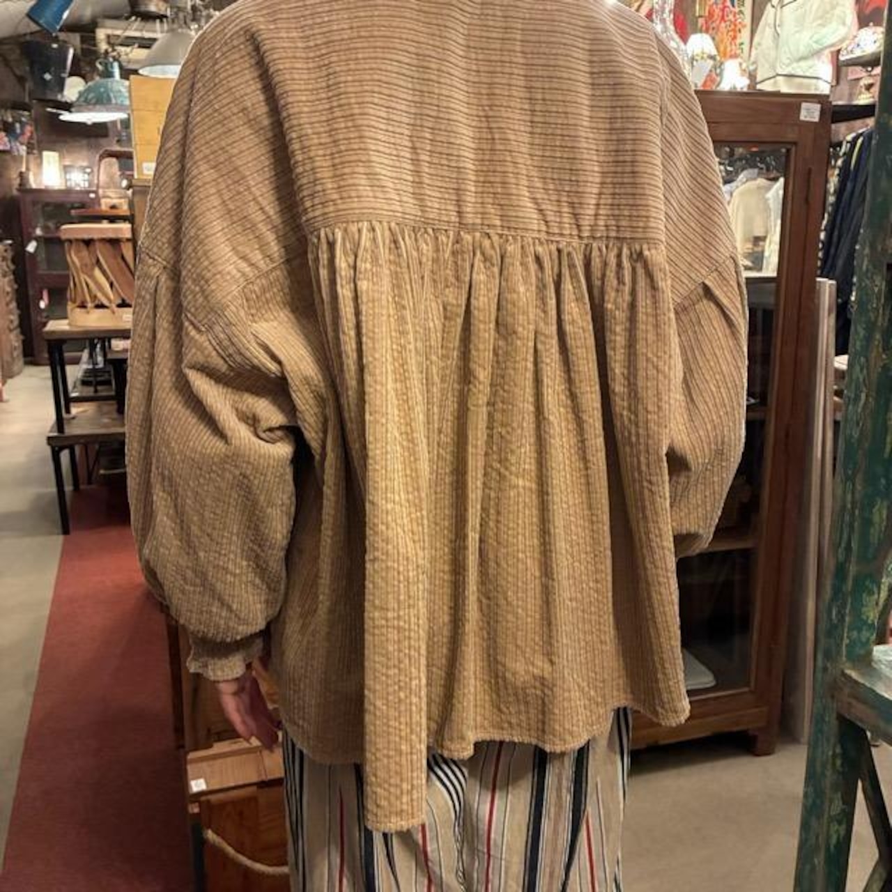 UNIVERSAL TISSU Parent-Child Corduroy Shirred Blouse, Beige/Brown, Long Sleeve Blouse, Balloon Sleeves, Oversized