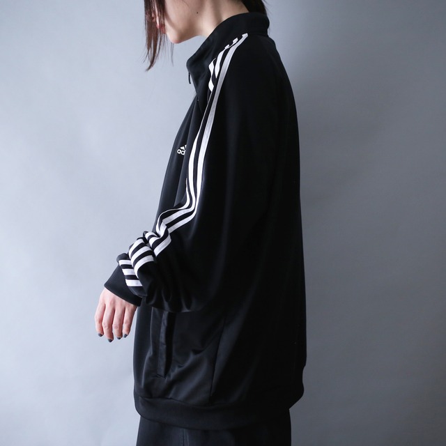 "adidas" black×white good coloring XXL over silhouette track jacket