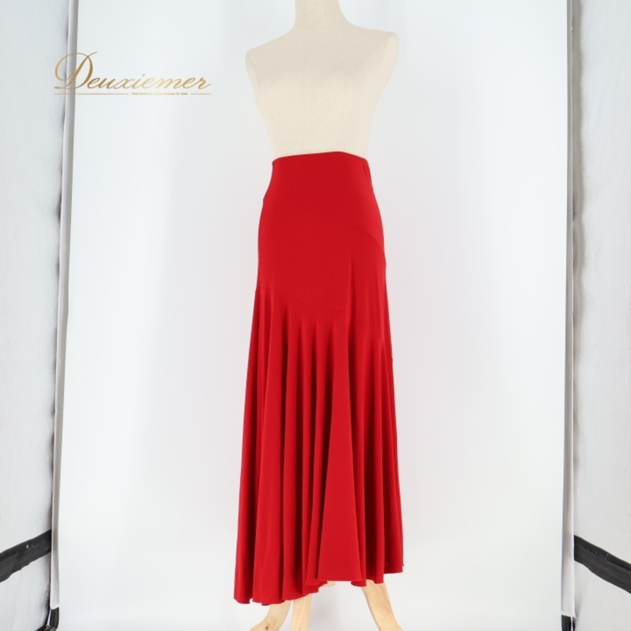 フラメンコ 衣装 ファルダ スカート 赤 無地 薄い 軽い ストレッチ 伸縮 レッスン 練習着 発表会 パーティ ペチコート レッド系 フラメンコスカート ダンス衣装 レディース 発表会用 ステージ衣装 おしゃれ 軽量 衣装用 スカート 伸縮性 練習用 フェスティバル