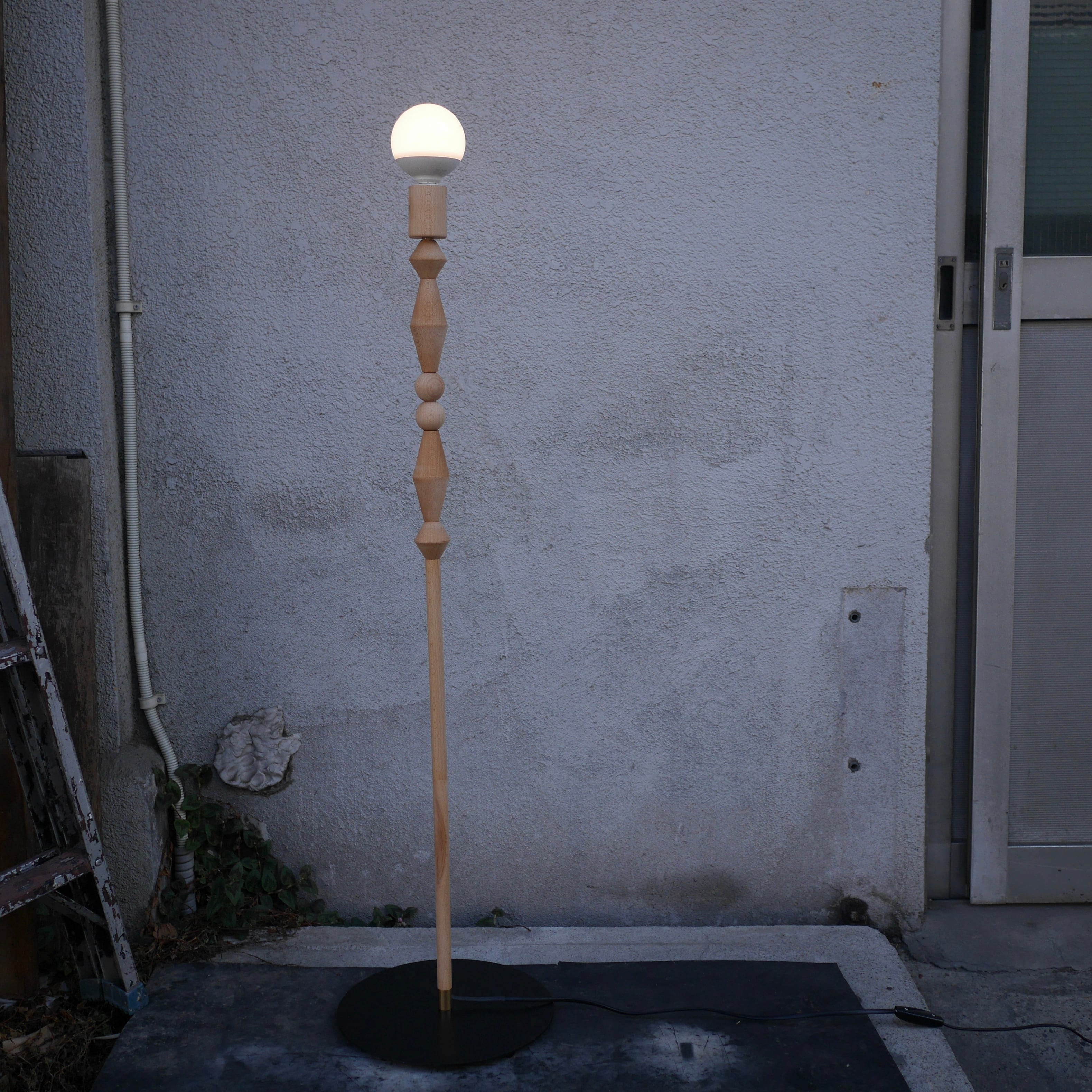 APROZ TORLE Floor light | トリノス-torinoth- | 新宿区神楽坂の