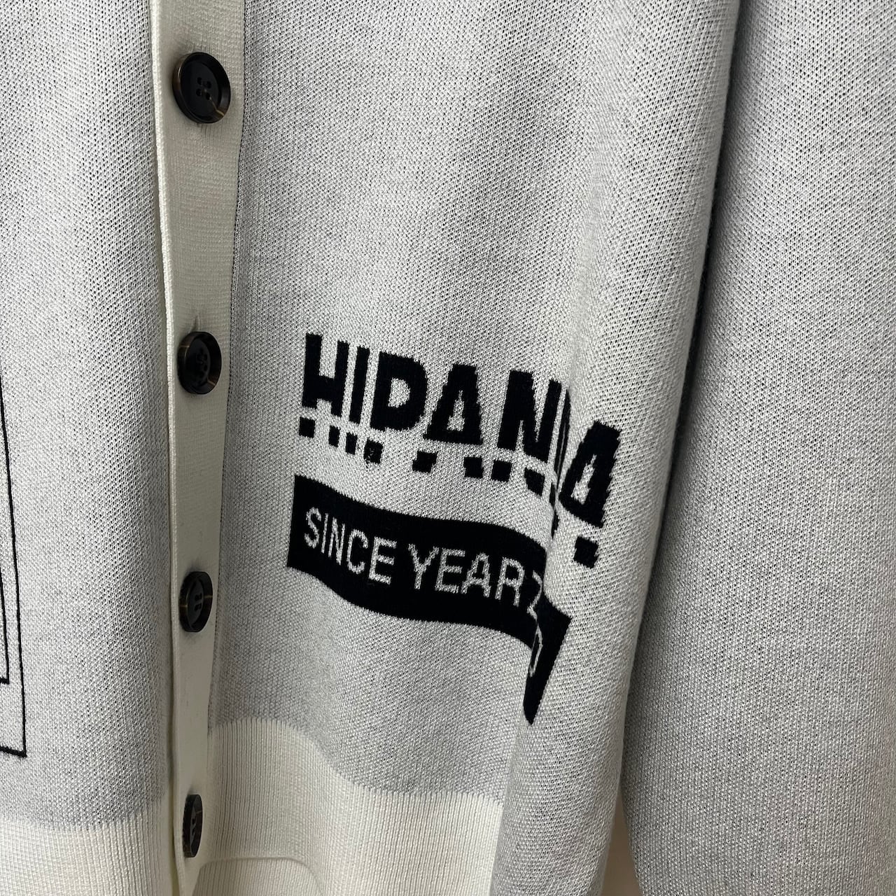 HIPANDA ニット HIPANDA】 TAGGING CREW KNIT | ACQUA&OLIO