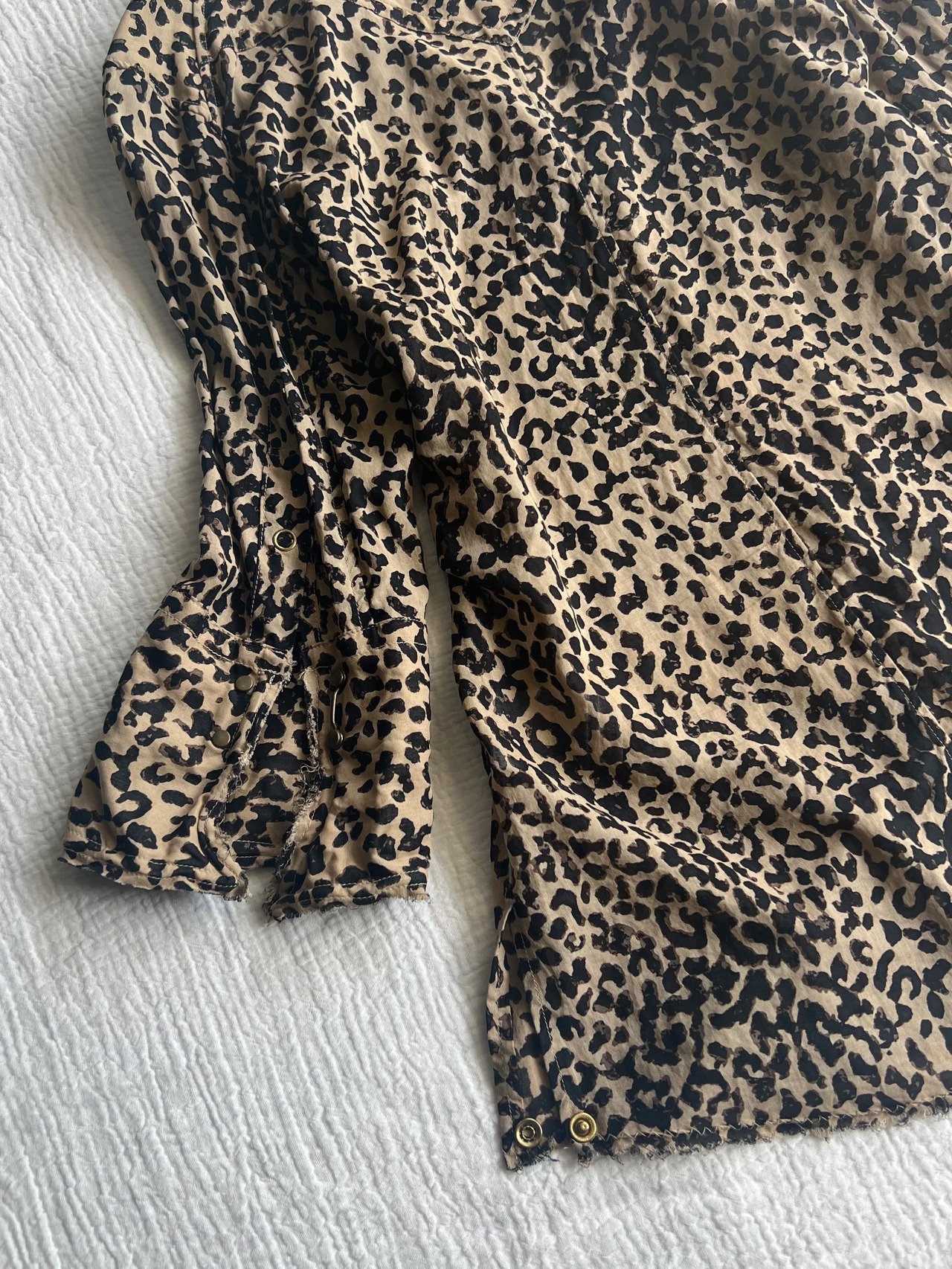 "FranCisT_MOR.K.S." Leopard Gauze Shirts