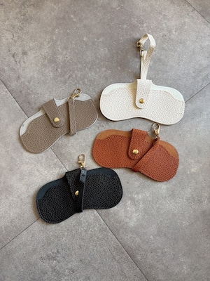 メガネケースホルダー