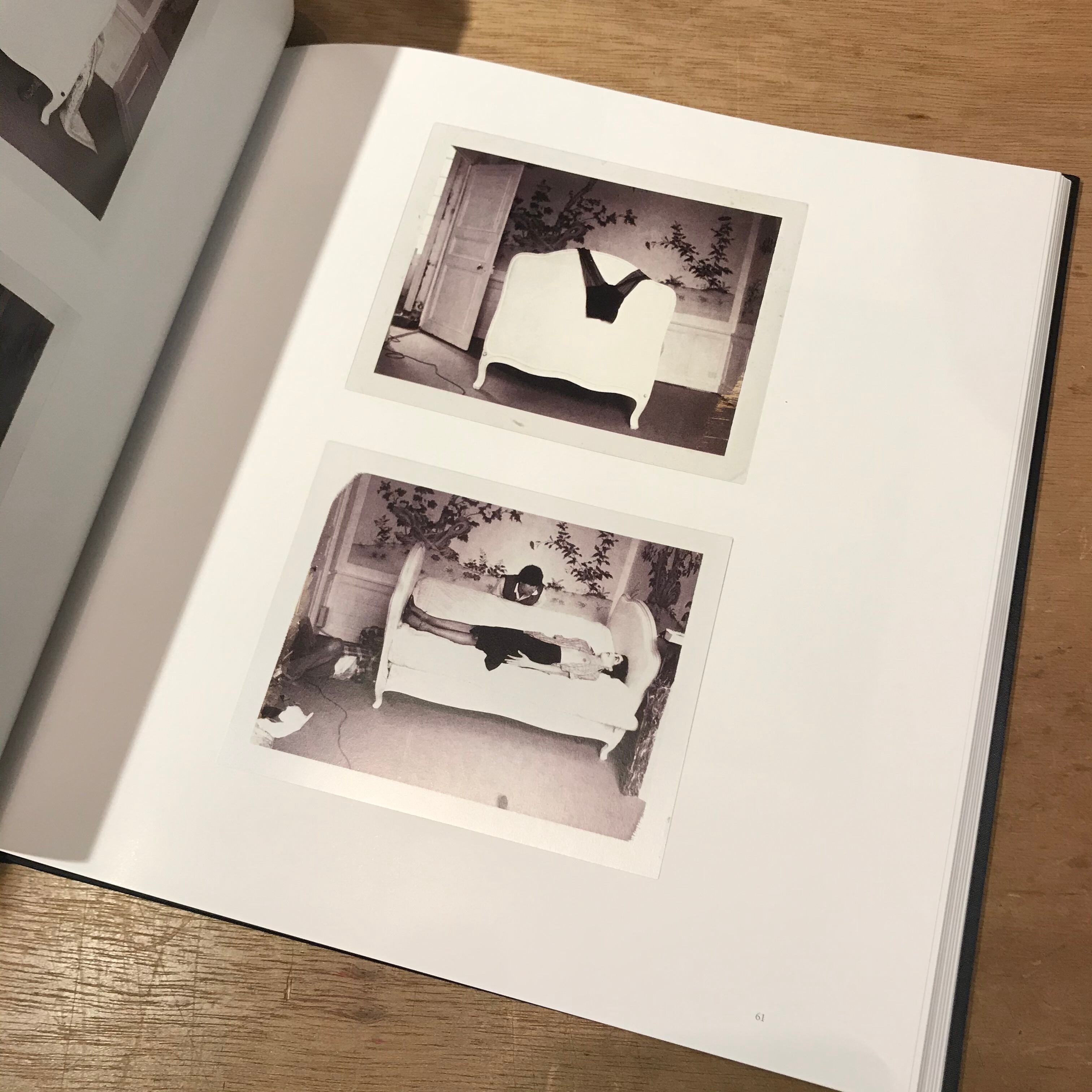 A MESSAGE FOR YOU / Guy Bourdin（ギイ・ブルダン） | PAY ID