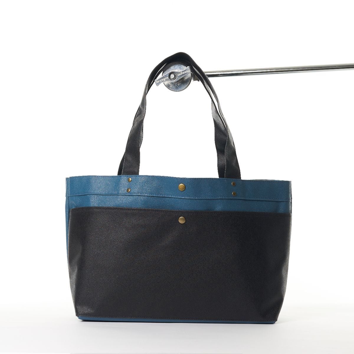 トートバッグ、ステンレスボトル、クッション、ノート他 TNOC THE TOTE-KN DAY