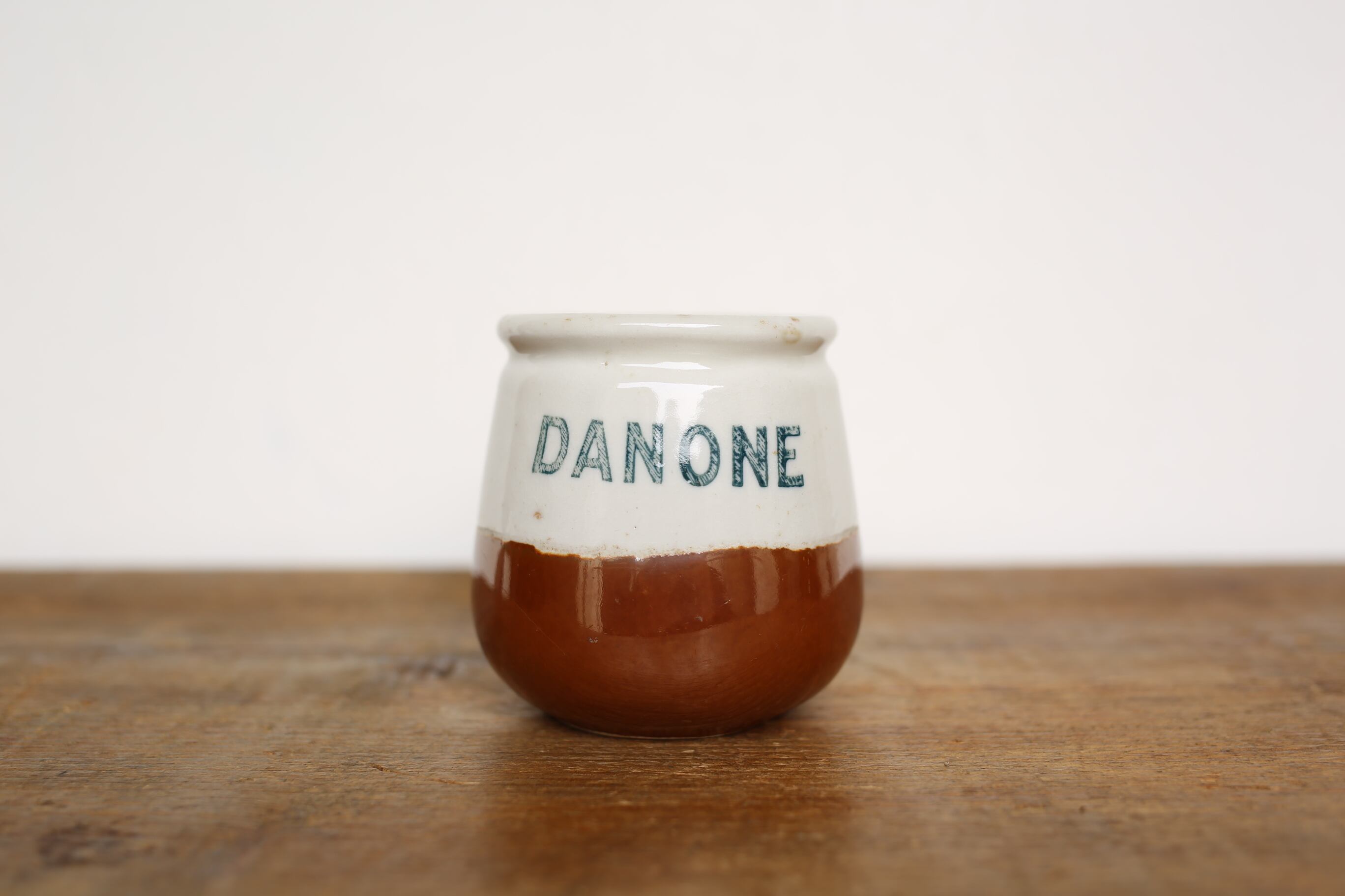 フランス アンティーク 『DANONE』ダノン 陶器製 ヨーグルトポット N