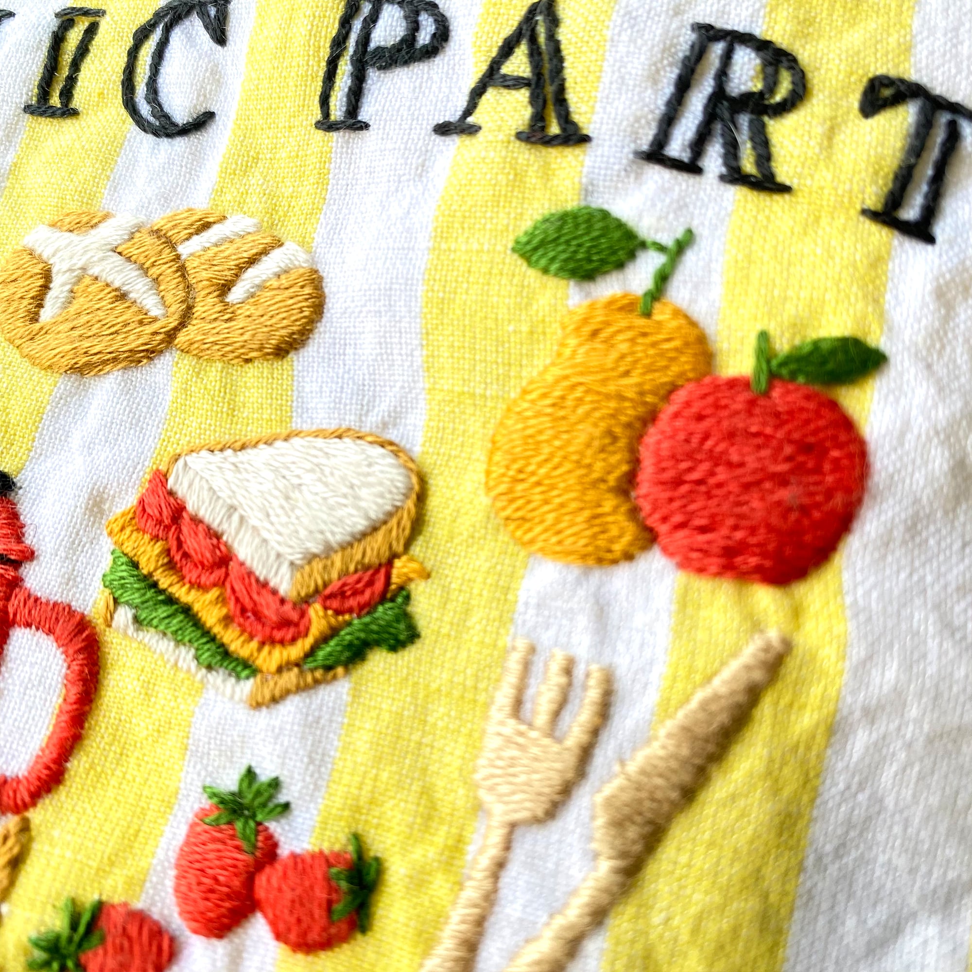 ピクニック』刺繍きんちゃくキット【数量限定】 | Net store アンナと