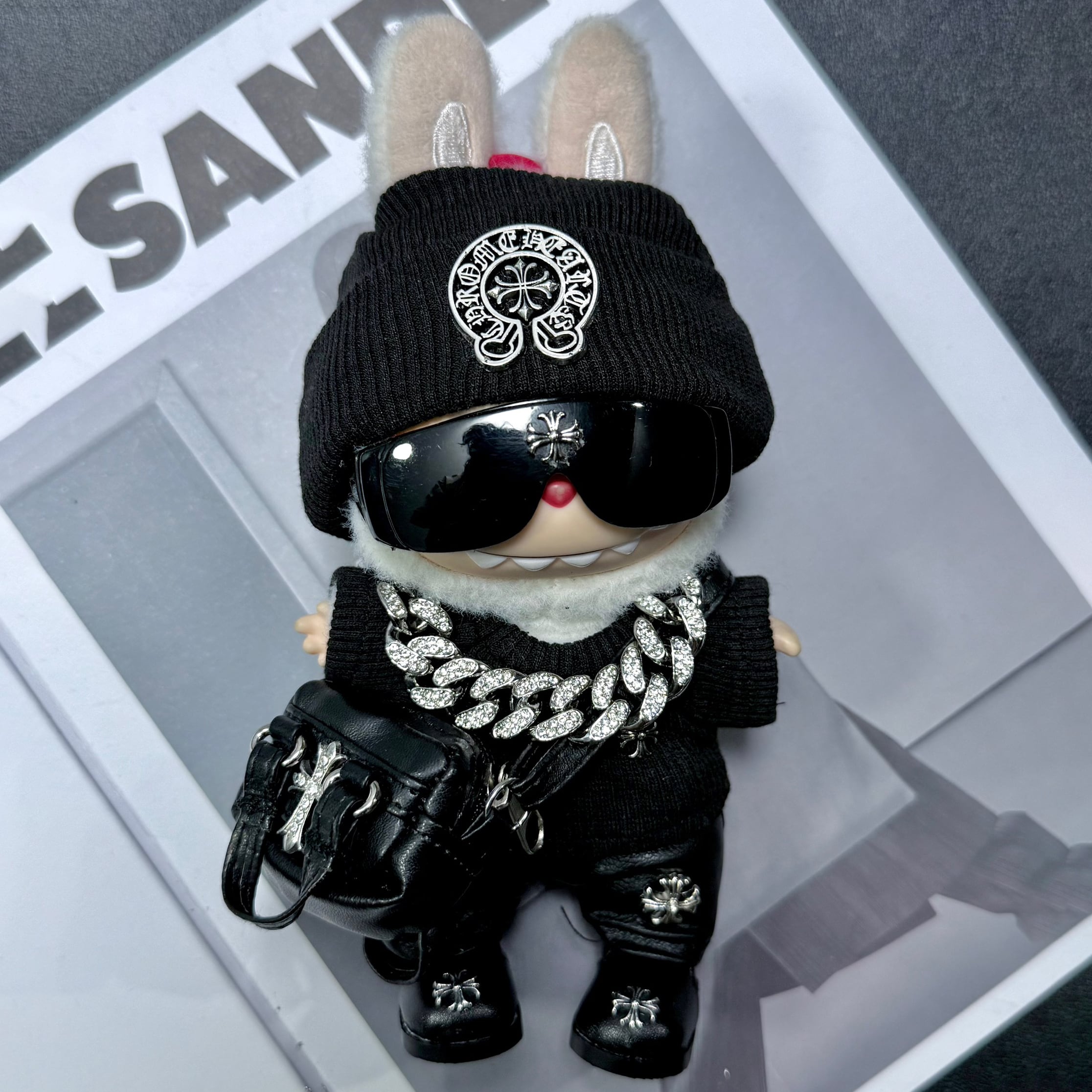 高級感!ダイヤアクセで大人可愛いく♡ labubu用 7点フルセット ラブブ 17cm ゴスパンクファッション ブラックニットレザー 高品質