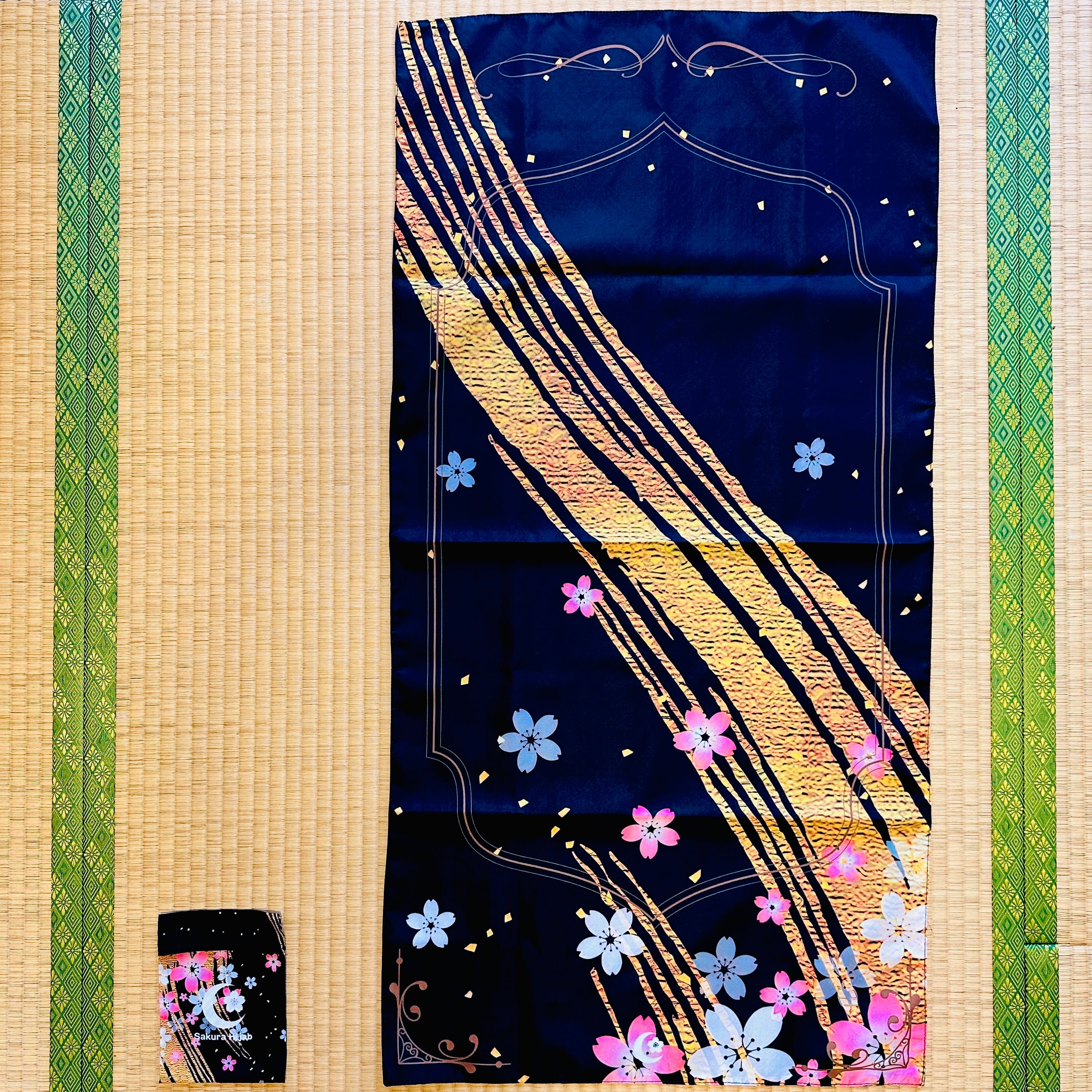 Black】Sakura Sajadah | Sakura Hijab