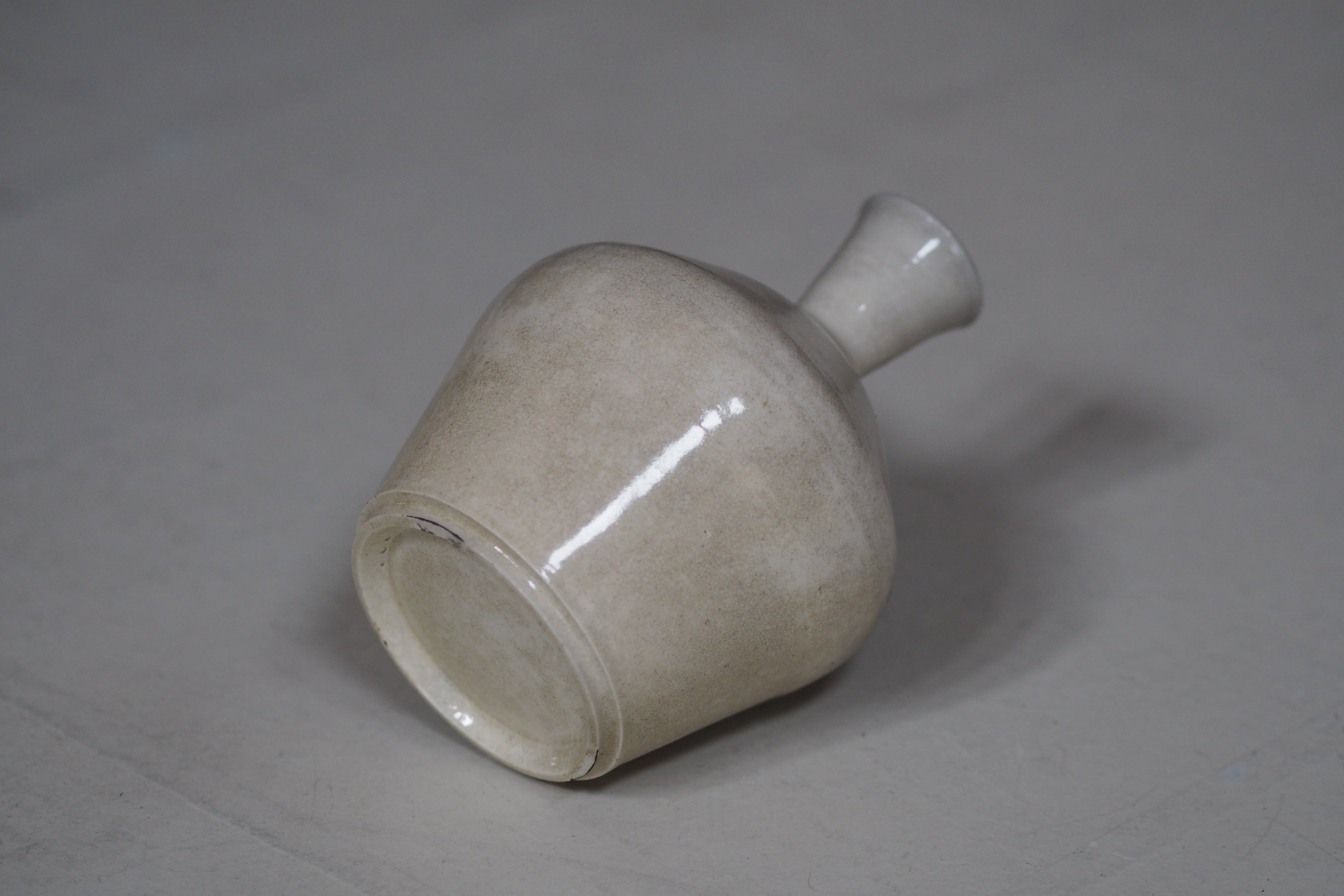 棚橋祐介 2.花入れ貫入 | 陶屋なづな