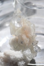ダイヤモンドアポフィライト & スティルバイト「光の結び」Diamond Apophyllite & Stilbite ◇ 天然石・鉱物・パワーストーン・原石 | st00337