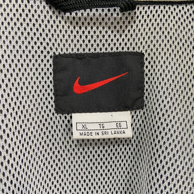 NIKE ハーフジップナイロンプルオーバー ウィンドブレーカー ブラック XL