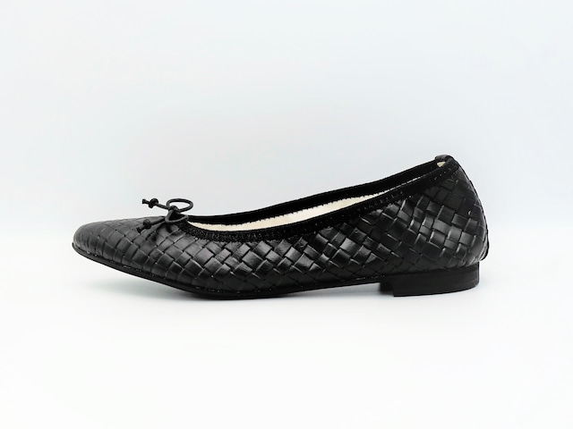 Pointed / Black mesh(103BK)