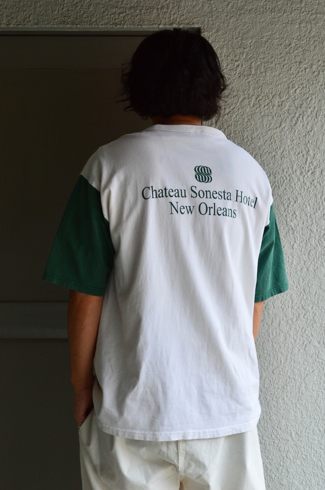 90s Old Henley Neck Chateau Sonesta Hotel by Cotton Deluxe 90's Made in USA From Anvil コットンデラックス 90s USA製 ヘンリーネックT
